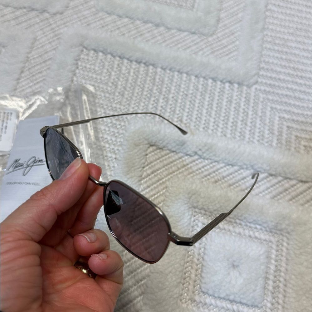 Maui Jim - MEKALA SUNGLASSES - Picture 4 of 13